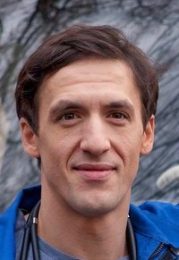 Артур Смольянинов