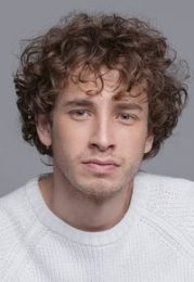 Cem Yiğit Üzümoğlu