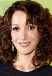Jennifer Beals